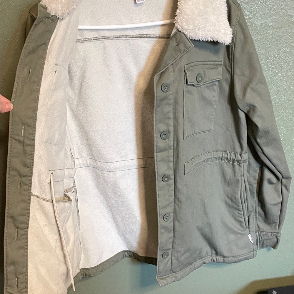 Hang Ten Sage Green Utility Jacket with Sherpa Collar - Picture 4 of 5